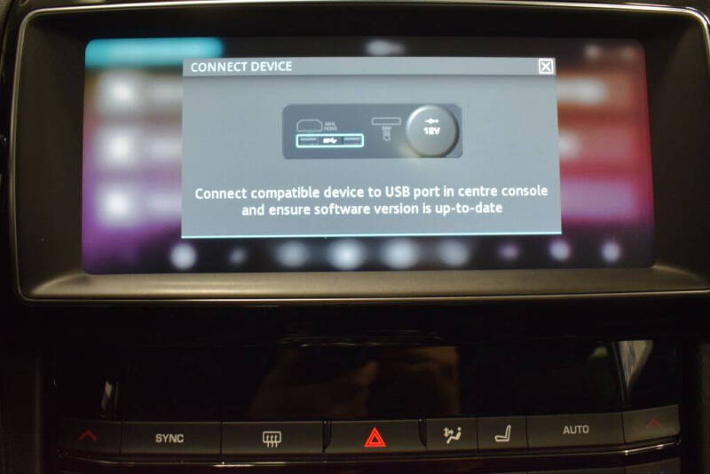 2019 Jaguar F-PACE 30t Prestige