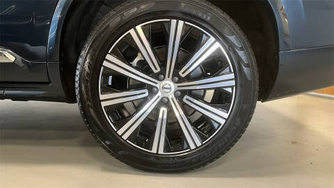 2025 Volvo XC90 B5 Core Bright Theme