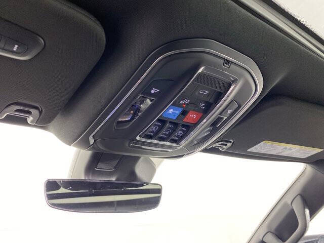 2025 Jeep Wagoneer Carbide