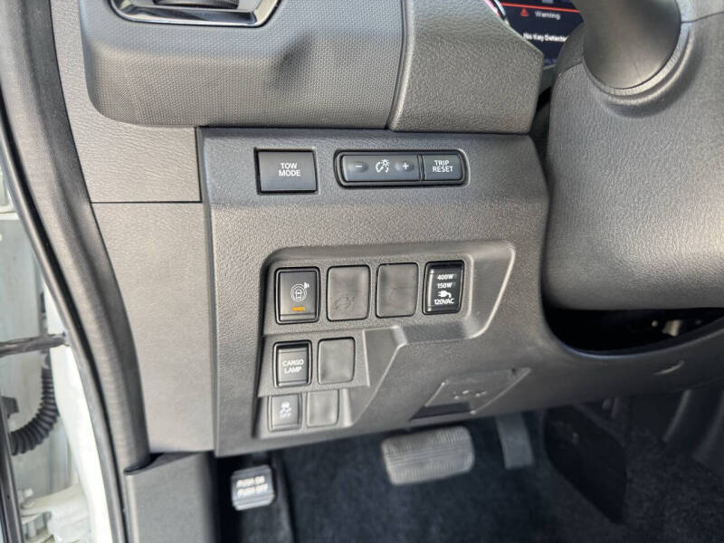 2022 Nissan Frontier PRO-X