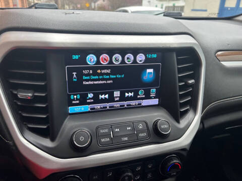 2018 GMC Acadia SLE-2