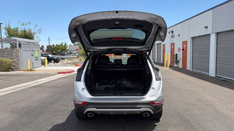2019 Lincoln MKC Select