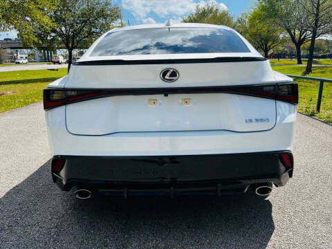 2024 Lexus IS 350 F SPORT Design