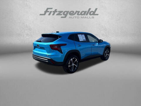2025 Chevrolet Trax RS