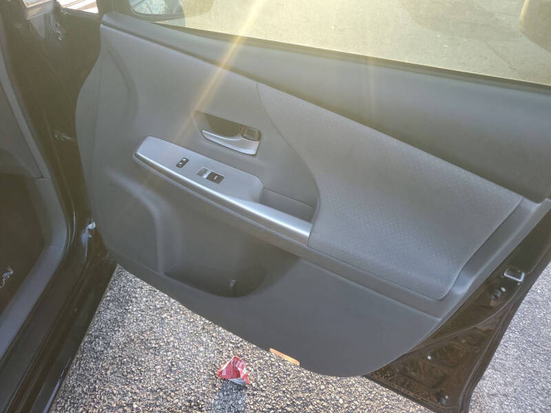 2012 Toyota Prius v Three