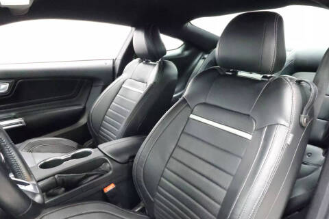 2022 Ford Mustang Mach 1