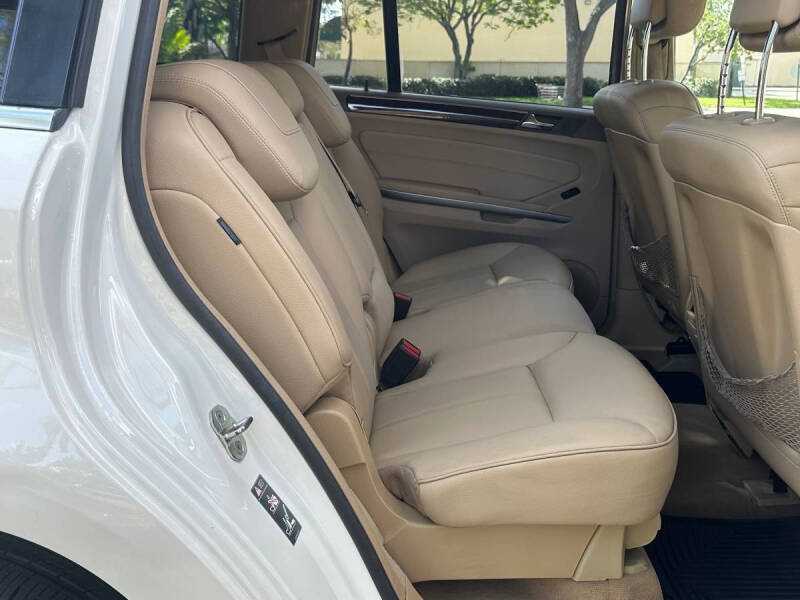 2012 Mercedes-Benz GL-Class