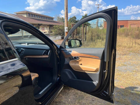 2018 Volvo XC90 T6 Inscription