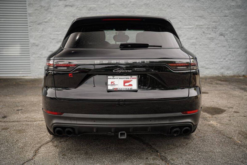 2022 Porsche Cayenne Platinum Edition
