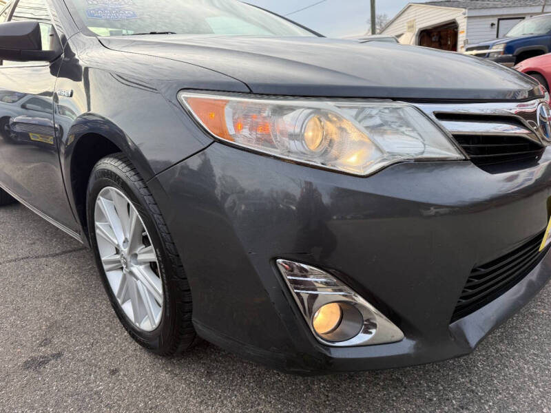 2012 Toyota Camry Hybrid XLE