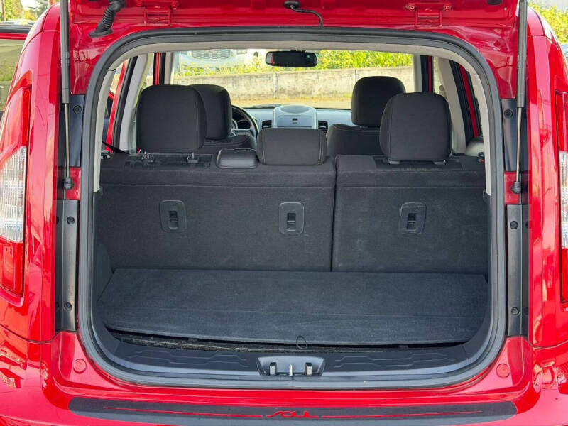 2013 Kia Soul +