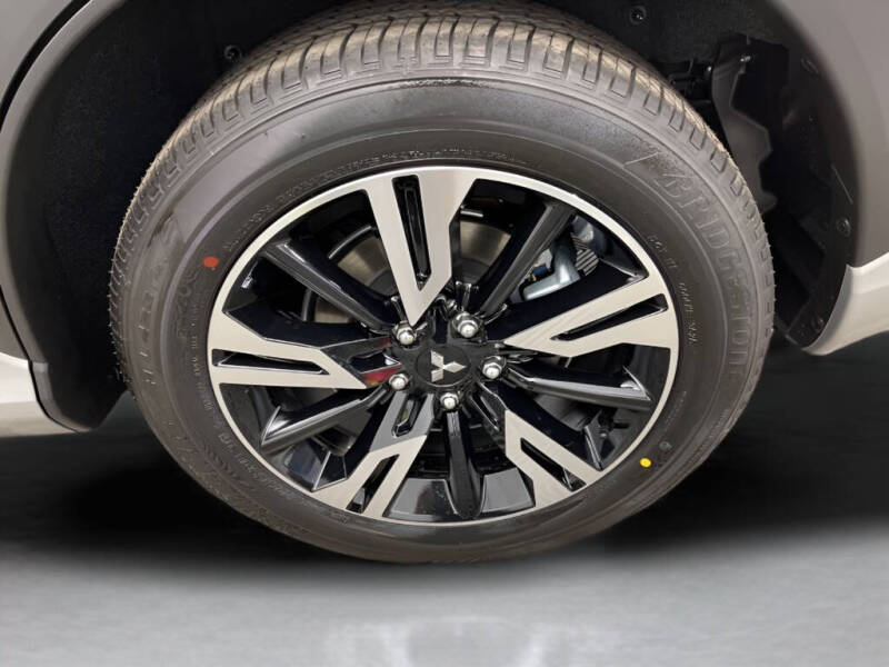 2026 Mitsubishi Eclipse Cross SE