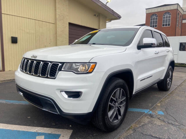 2018 Jeep Grand Cherokee for sale at Post Rd Motors in Indianapolis, IN