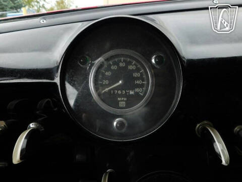 1950 Ford Deluxe