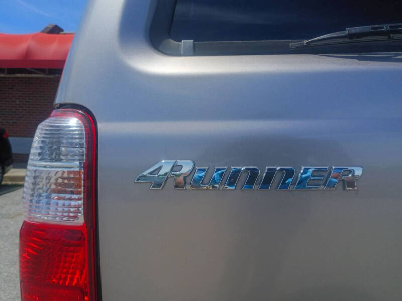 2002 Toyota 4Runner SR5