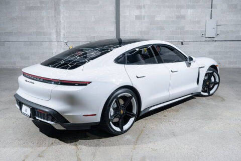 2021 Porsche Taycan Turbo