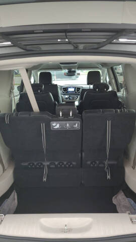 2020 Chrysler Pacifica Touring L