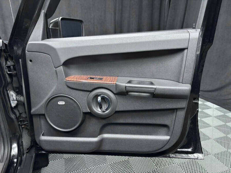 2010 Jeep Commander Limited