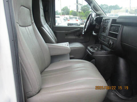 2019 Chevrolet Express 2500