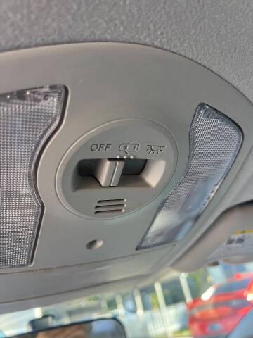 2014 Toyota Prius Two