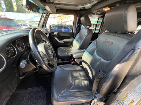 2016 Jeep Wrangler Unlimited Sahara