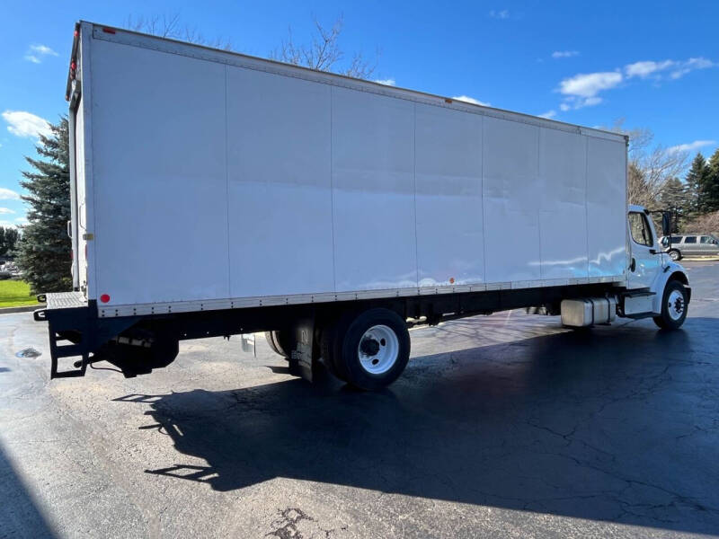 2015 Freightliner M2 106