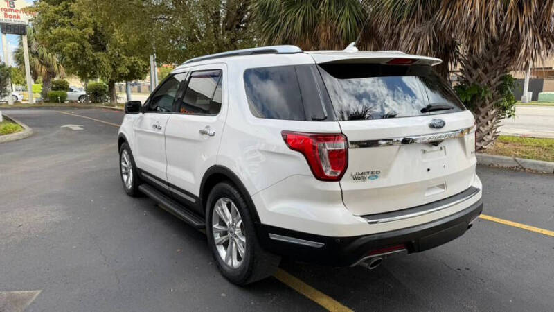 2018 Ford Explorer Limited