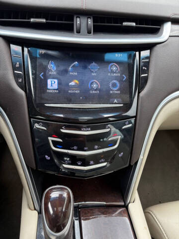 2013 Cadillac XTS Premium Collection