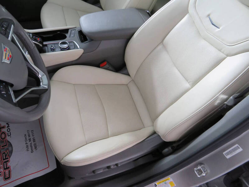 2020 Cadillac XT6 Premium Luxury