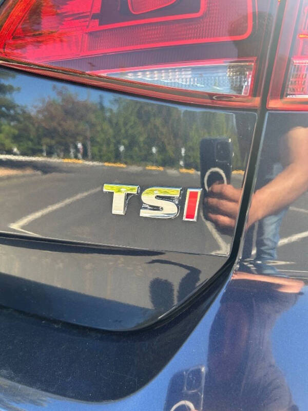 2017 Volkswagen Golf TSI S