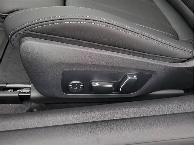 2025 BMW 4 Series M440i xDrive