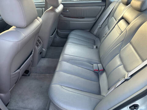 2004 Toyota Avalon XLS