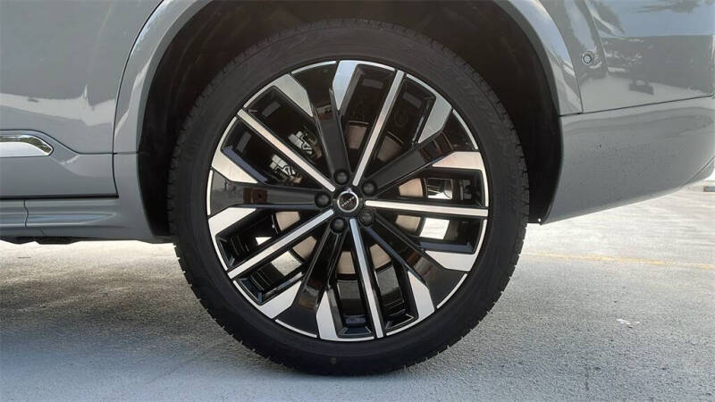 2026 Volvo XC90 B6 Plus 7P