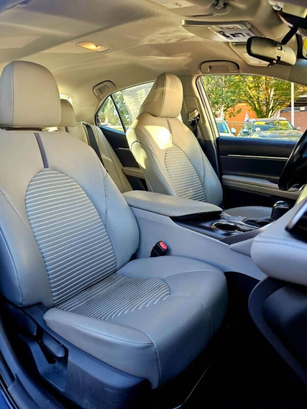 2021 Toyota Camry SE Nightshade