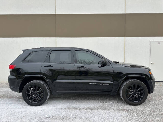 2021 Jeep Grand Cherokee for sale at Phoenix Motor Co in Romulus, MI