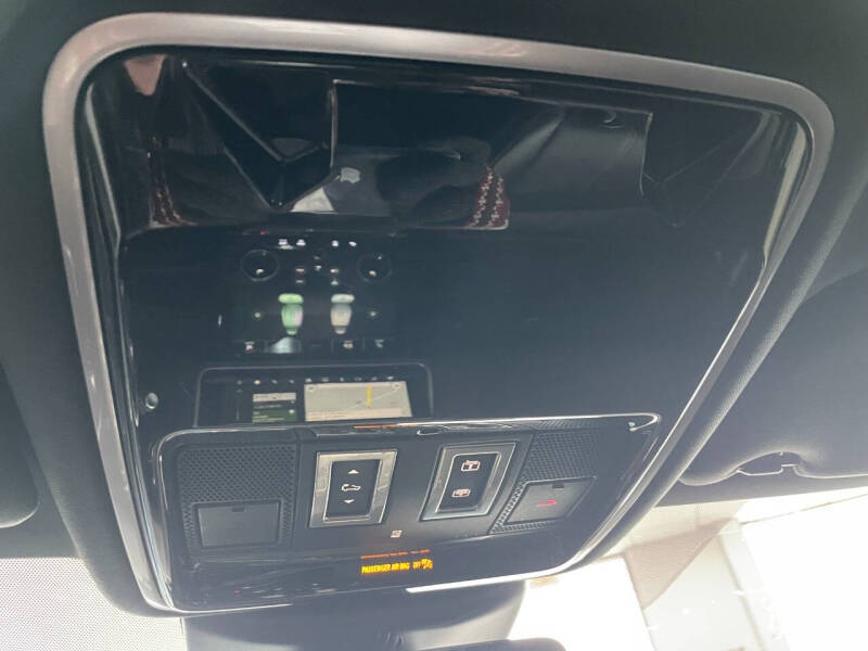 2018 Land Rover Range Rover Velar P380 R-Dynamic SE