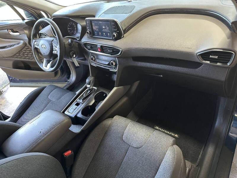 2019 Hyundai Santa Fe SE 2.4L
