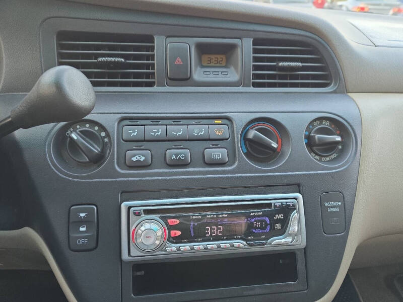 2004 Honda Odyssey LX