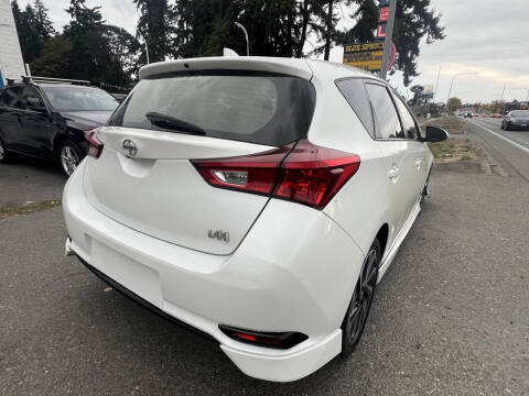 2016 Scion iM
