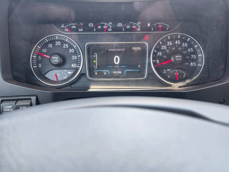 2020 International MV607