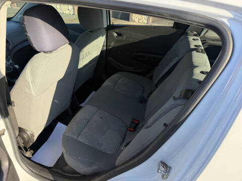 2015 Chevrolet Sonic LS Auto