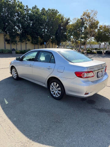 2013 Toyota Corolla LE
