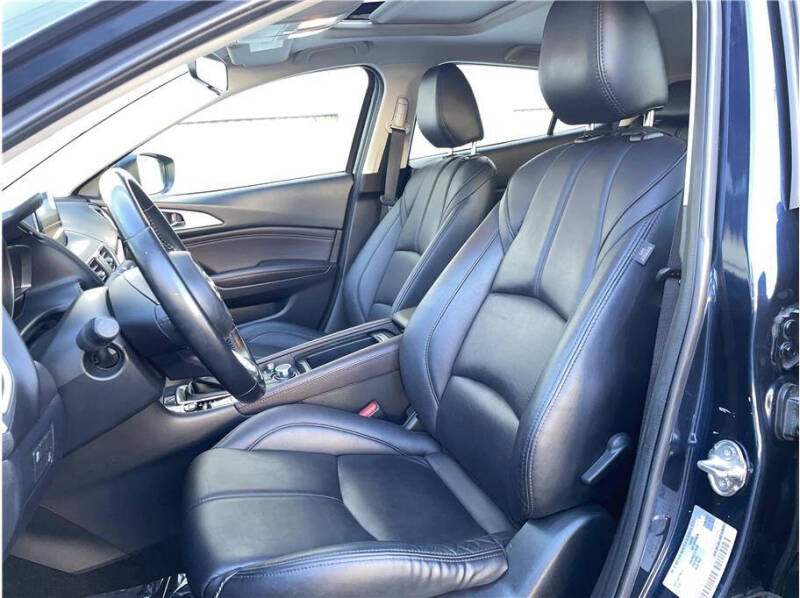 2017 Mazda MAZDA3 Touring 2.5