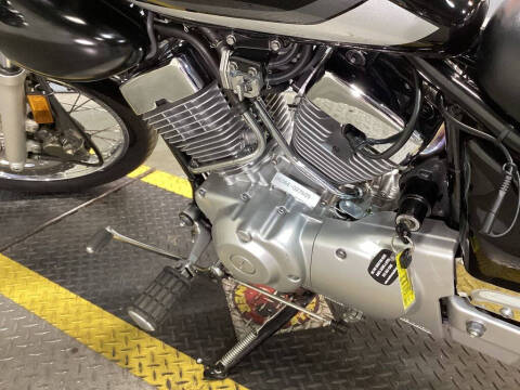 2023 Yamaha V Star 250