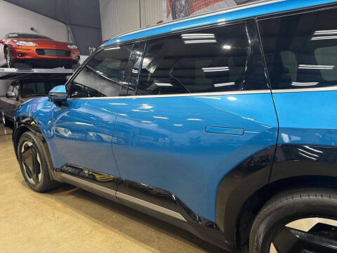 2024 Kia EV9 Land