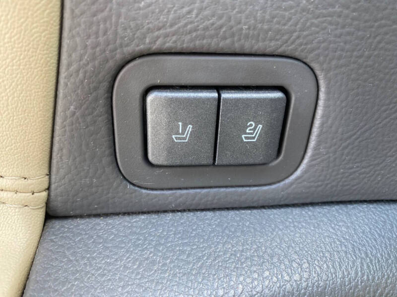 2012 Lincoln MKZ