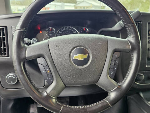 2021 Chevrolet Express 2500