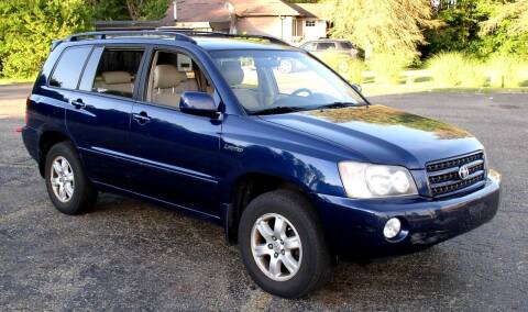 2002 Toyota Highlander for sale at Angelo's Auto Sales in Lowellville OH