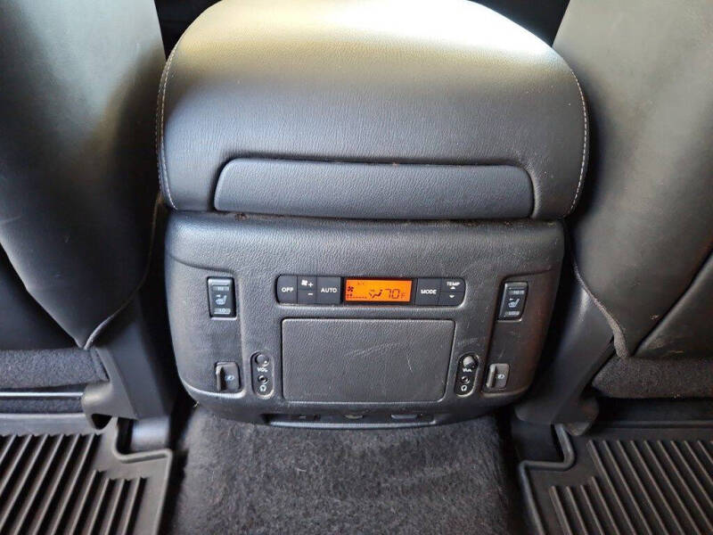 2020 Nissan Armada Platinum