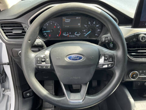 2020 Ford Escape SE